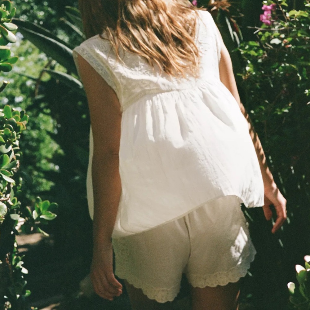 Limited Edition Embroidered Lace Top, Oyster White, Zara, L, NWT - Picture 3 of 13